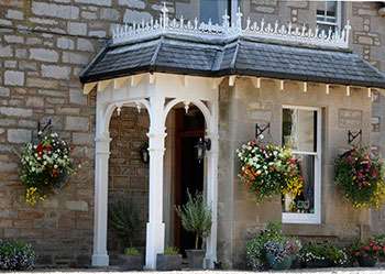 Craigmhor Lodge & Courtyard