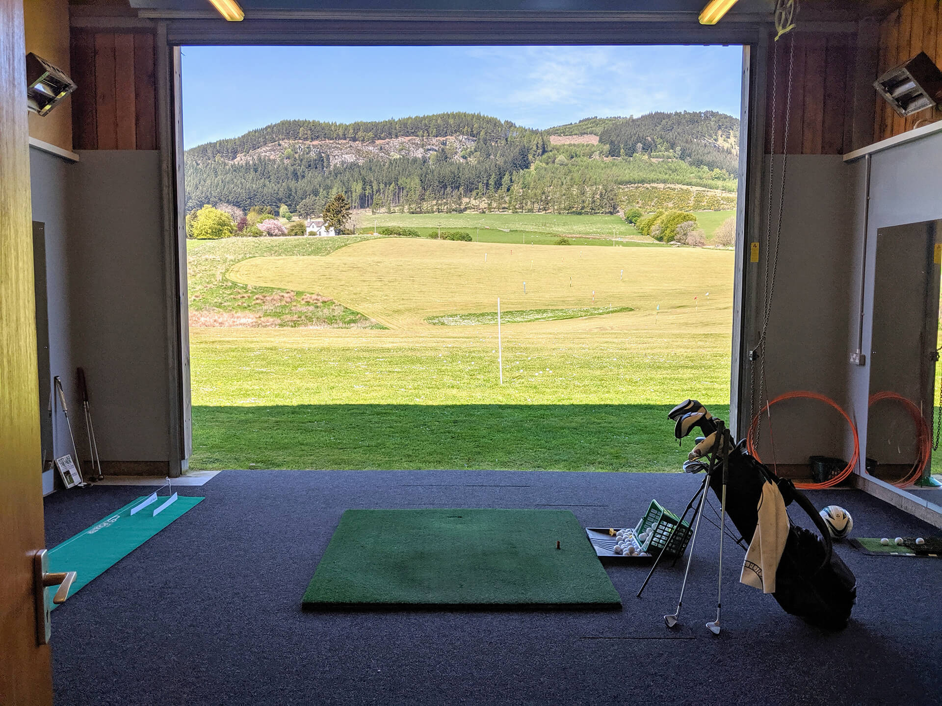 Pitlochry Pro Shop